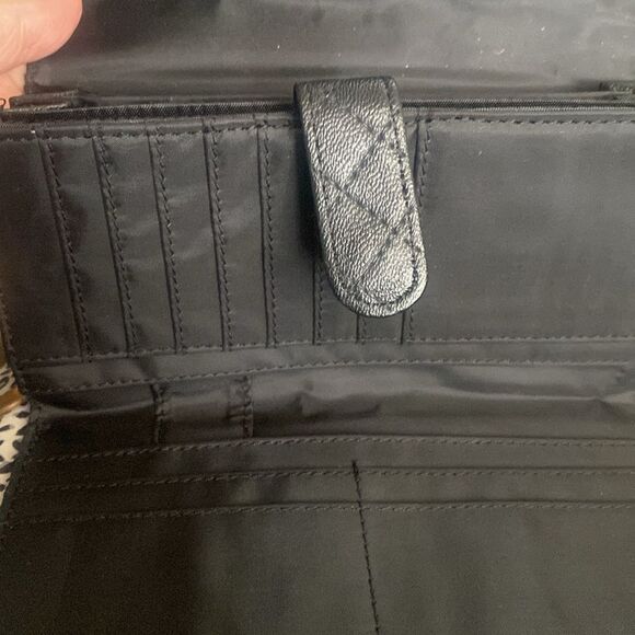 New wallet with tags. - Picture 5 of 6